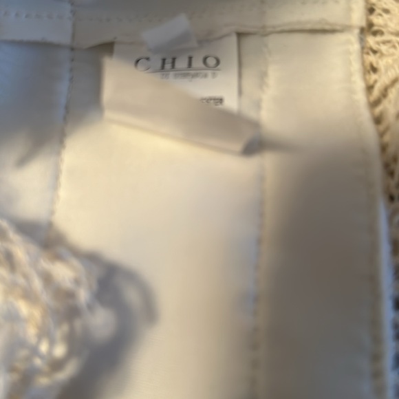 Chio shorts size small - Picture 7 of 7